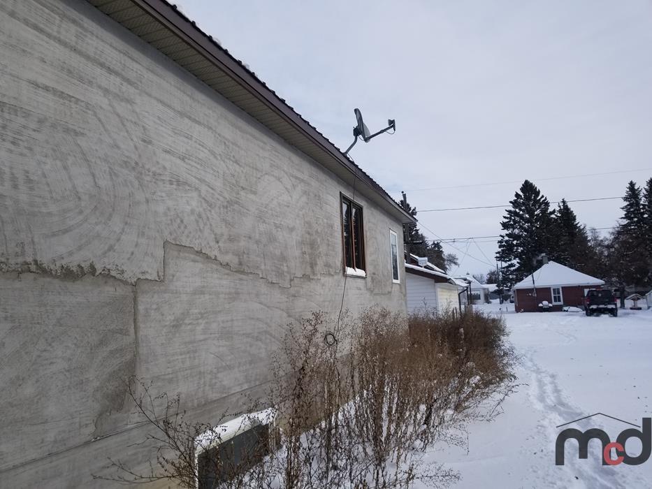 223 MAIN STREET, LIPTON, SK REAL ESTATE Viewing on February 1, 2024